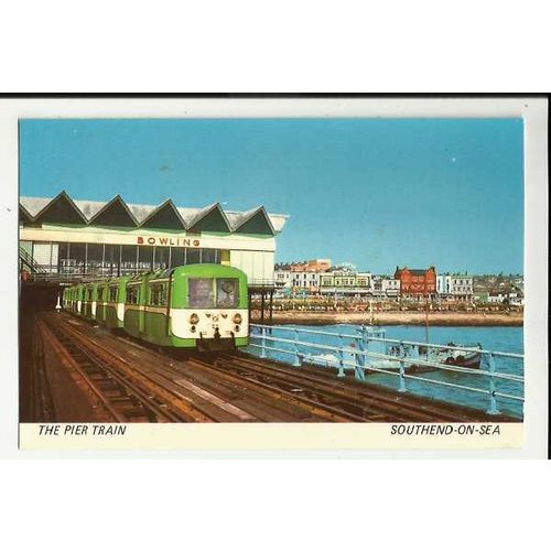 Railway SOUTHEND-ON-SEA Pier Train Postcard by Sapphire (ES2154)