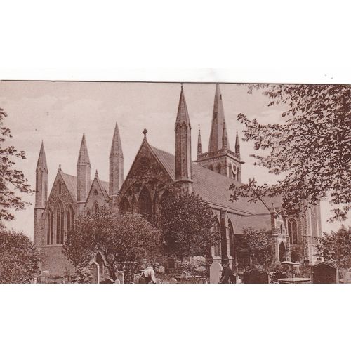 Parish Church Gr Yarmouth Norfolk Postcard (NFK76522)