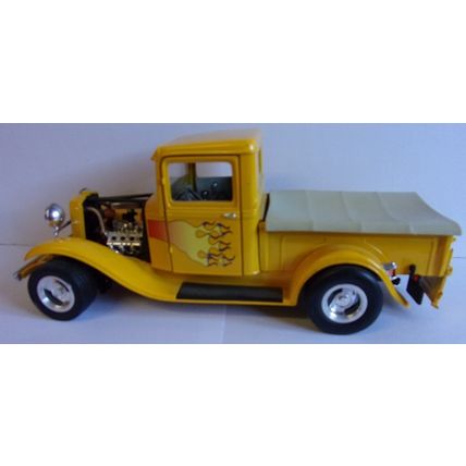 1934 FORD PICK UP / PRO STREET 1:18 YELLOW
