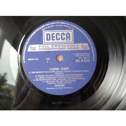 LP. 1975. CARAVAN . CUNNING STUNTS. DECCA SKL -R 5210. FIRST PRESS.UK. NEAR MINT