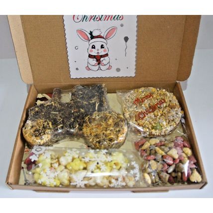 HOPPY CHRISTMAS RABBIT BUNNY GIFT BOX WITH EDIBLE TRACTOR XMAS CAKE & TREATS