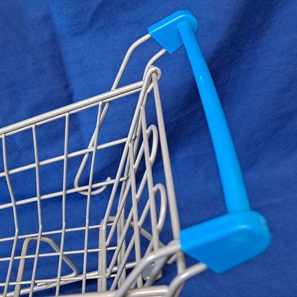 Min/Small METAL SHOPPING CART Rolling Wheels Toy Doll Decor Display 10" Basket
