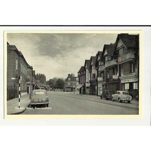 Buckinghamshire BEACONSFIELD Station Road Postcard by TVAP (2447)