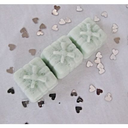 3 Green Tea & Lemongrass chunky gift parcel soy wax melts highly scented