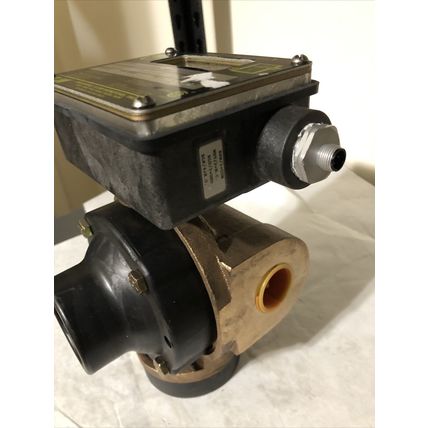 NEW UFM UNIVERSAL FLOW METER MN-B30G-16BP-A3-PC4M-Z86 40 GPM,1" NPT B50998,BQ