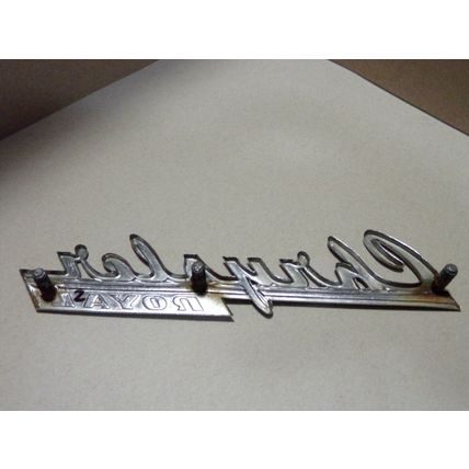 1940 CHRYSLER ROYAL EMBLEM OEM VERY NICE SEDAN