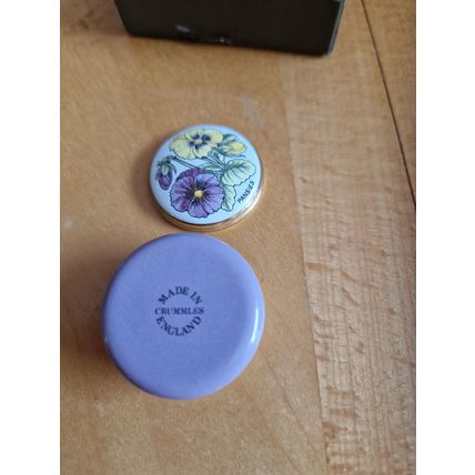 Vintage Pansy Pill Box by Crummles