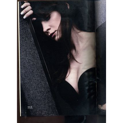 InStyle August 2014 ZOOEY DESHANEL On Being Normal, Guide to Jeans, Best OF FALL