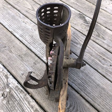 Vintage Original Cast Iron Black Hawk Corn Cob Sheller + Barn Wood early 1900's