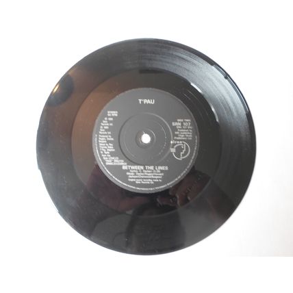7" 1989 T' PAU . ONLY THE LONELY, SRN 107 SIREN , BETWEEN THE LINES,NEAR MINT