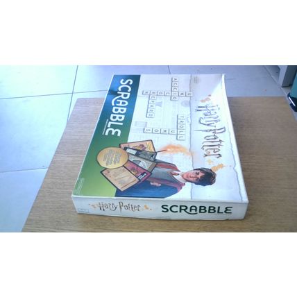 Harry Potter SCRABBLE - SEE NOTES (Missing Parts) Mattel Games (2018)
