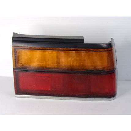 1986 86 1987 87 Honda Civic Sedan Tail Light OEM RH PS Stanley 043-7401