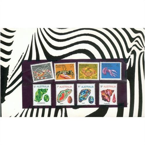 Australia stamps - presentation pack 1973 - SG 545-552 Marine Life & Gemstones