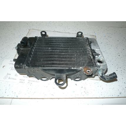 HONDA XL600 V TRANS ALP RIGHT RADIATOR (PIN HOLE REPAIR REQUIRED) (CON-F)