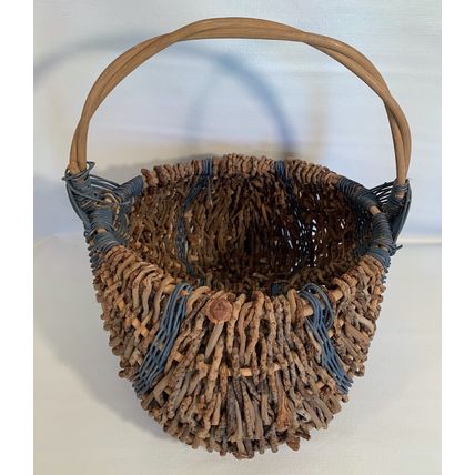Vintage Basket Buttocks Egg Gathering Hand Woven Primitive Farmhouse Gods Eye