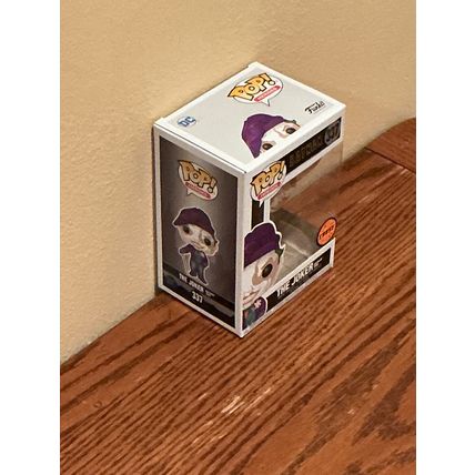 Funko Pop! Heroes: Batman 1989 - The Joker #337 Chase Figure (Box & Protector)