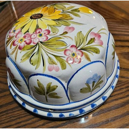 Vintage ABC Bassano Ceramiche Ceramic Hand Painted Gelatin Mold Made in Italy