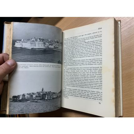 1968 "THE COMPANION GUIDE TO JUGOSLAVIA" TRAVEL VINTAGE HARDBACK BOOK (P5)