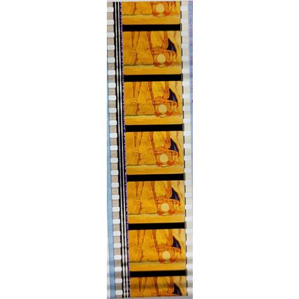 Pokemon . Pk FBP - b052Z . 1 STRIP OF 5 - 35MM FILM CELLS