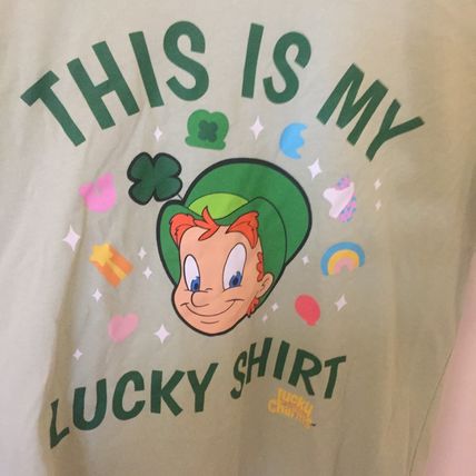 NEW My Lucky Charms This is My Lucky Shirt Juniors’ Graphic Short Sleeve Small T