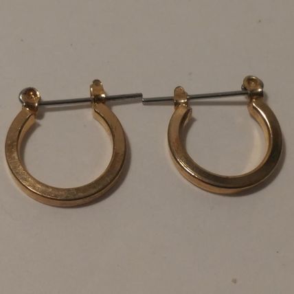 Gold Hoop Earrings Boxed Hoop Pierced Earrings 5/8"