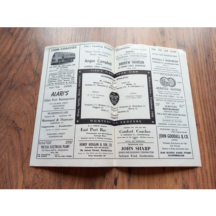 1963/64 Dunfermline Athletic vs Hearts, 14/9/1963 Scottish Division 1 *FREE P&P