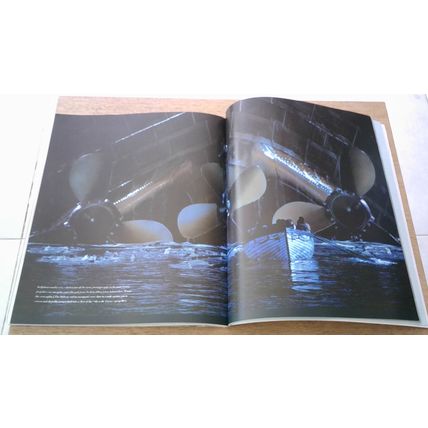 James Cameron's TITANIC (Paperback) 1997 (Film Tie-in Book)