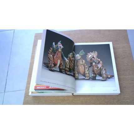 1000 TIN TOYS. Teruhisa Kitahara & Yukio Shimizu (Paperback) Taschen
