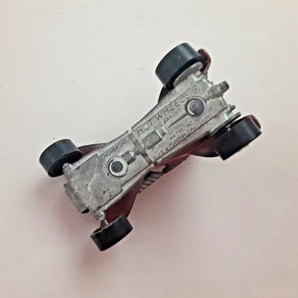 1977 Hot Wheels Red Baron Blackwalls VINTAGE Dull Point Helmet Hong Kong