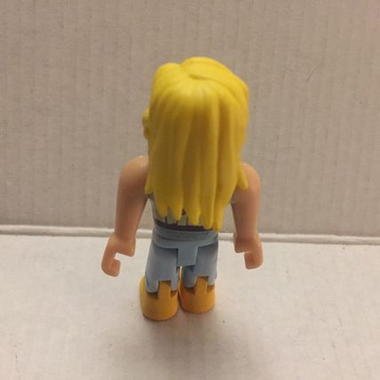 Roblox Celebrity Collection Series 4 Stylz Salon Purse Model with Purse Shades