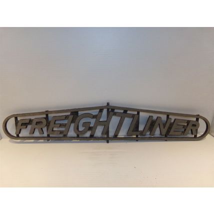 Freightliner Emblem 18-16466-E