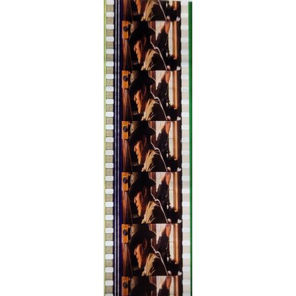 DAVID BOWIE. Pk MTP - 026z . 1 STRIP OF 5 - 35MM FILMCELLS (GUNSLINGERS REVENGE)