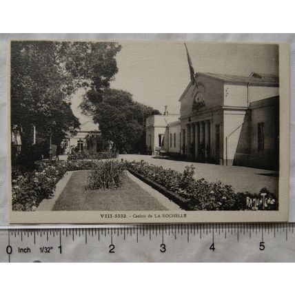 vintage postcard La Rochelle, Casino