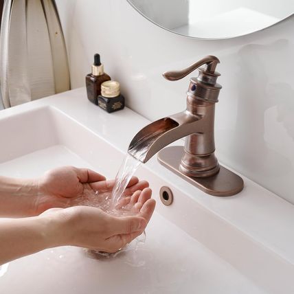 Homevacious Bathroom Faucet Copper Waterfall Bathroom Sink Faucets with Single H