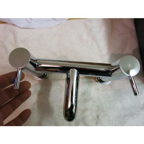 Aquariss Wave Lever Bath Filler Tap Chorme Plated 110-1134