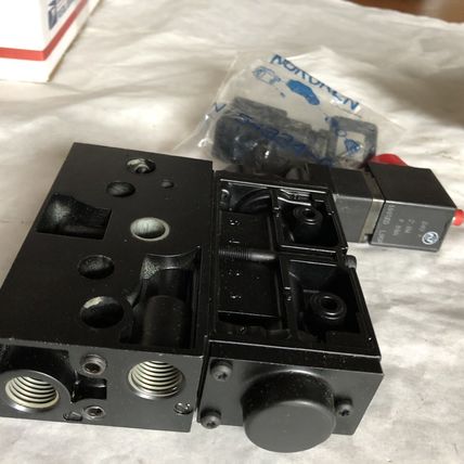 NEW NORGREN MK01GEG35ALPA 3-WAY PNEUMATIC VALVE SECTION,24VOLT,BP 11625294,AY