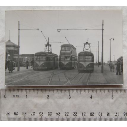Photo Blackpool Trams at Uncle Toms Cabin in 1949