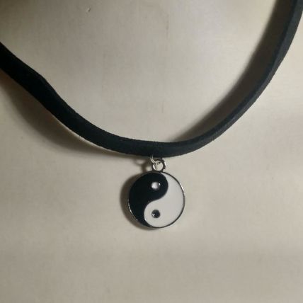 Ying Yang Charm Choker Necklace Black Velvet Choker Adjustable 13" to 16"