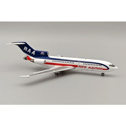 B727-22C REEVE ALEUTIAN AIRWAYS N831RV INFLIGHT200 IF721RV0924 1/200