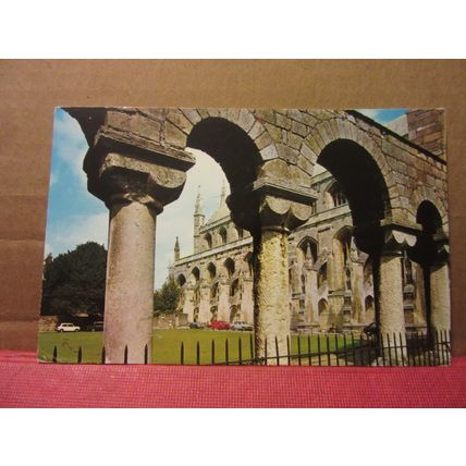 NORMAN CHAPTER HOUSE WINCHESTER CATHEDRAL HAMPSHIRE used postcard colourmaster =