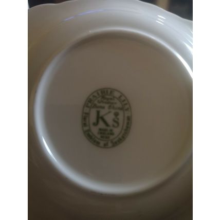 Royal Windsor Prairie Lily Trinket Dish