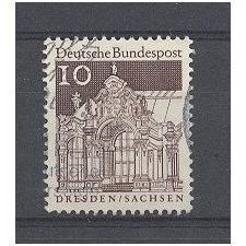 Germany.SG1368 10pf Zwinger pavilion,Dresden.F/U .nb11