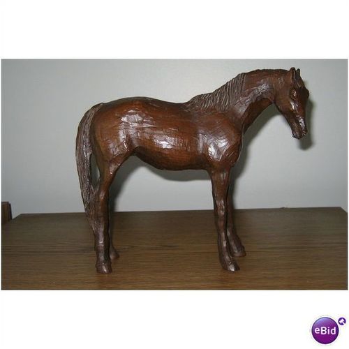 HORSE - PLASTIC WOOD CUT THOROUGHBRED MARE LIKE BREYER