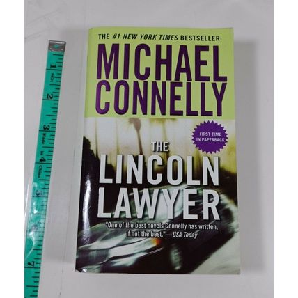 the Lincoln Lawyer by Michael Connelly 2005 paperback