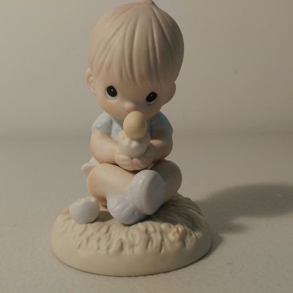 Precious Moments Figurine I Believe in Miracles 1996 by Enesco Duckling