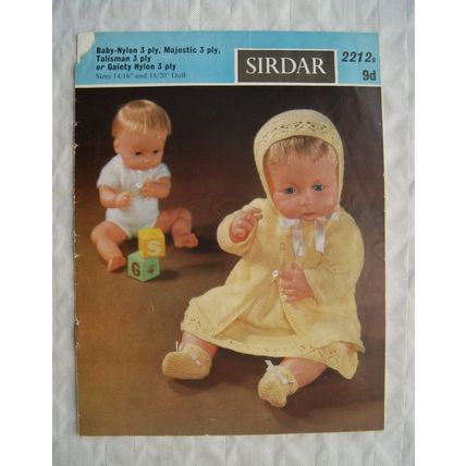 Vintage: Sirdar 2212 doll's outfit, 14-18" doll, 3 ply