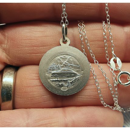 Vintage 925 Sterling Silver St Christopher Medallion Pendant Necklace