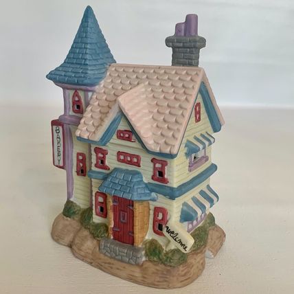 Easter Village Bunny House BAKERY Lightable Spring Decoration Bunny Figurine VTG