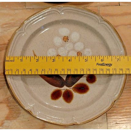 The Classics Hearthside Castlewood Salad Plates 4 Stoneware Hand Painted Flaw