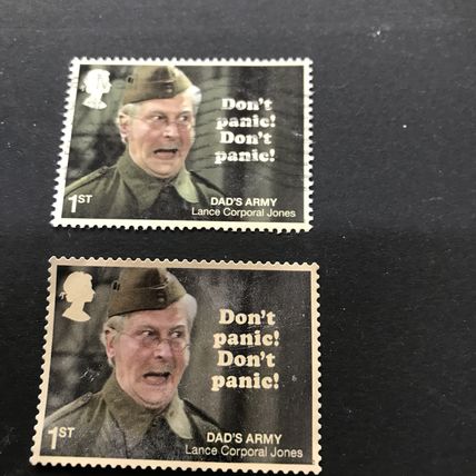 2018 - Dad's Army - Don't Panic Pair Sheet & s/a - 1st class stamps